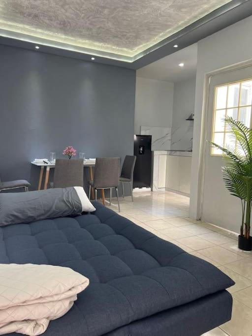 Departamento Por Plaza Terraza Oblatos * Guadalajara